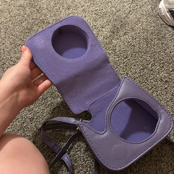 Instax Lavender camera holder purse - Picture 4 of 5